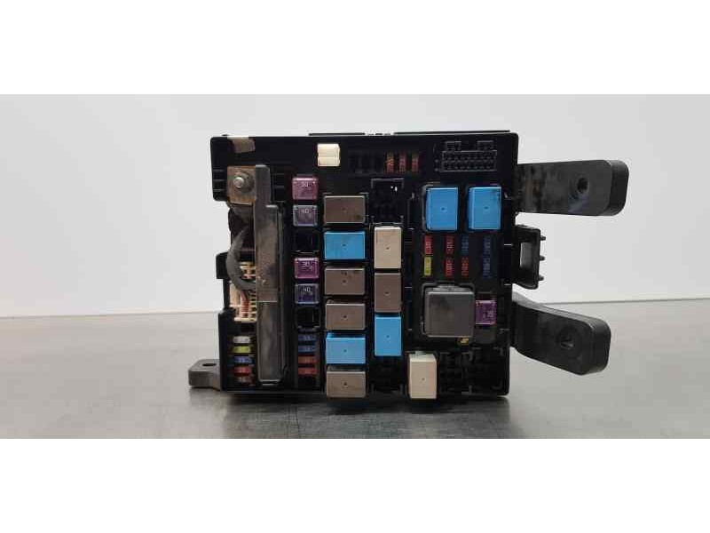 Recambio de caja reles / fusibles para hyundai ix35 classic 2wd referencia OEM IAM 914412Y131   Recambio de caja reles / fusibles para hyundai ix35 classic 2wd referencia OEM IAM 914412Y131