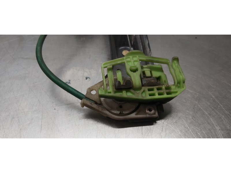 Recambio de elevalunas delantero derecho para bmw serie 3 compact (e46) 320td referencia OEM IAM 51338251352  