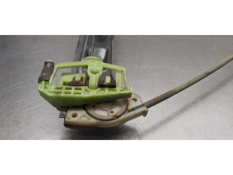 Recambio de elevalunas delantero derecho para bmw serie 3 compact (e46) 320td referencia OEM IAM 51338251352  