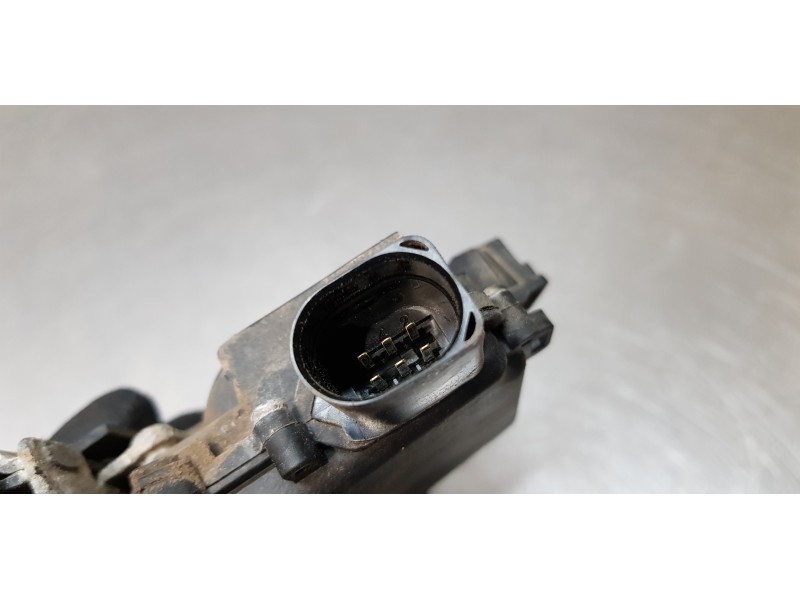 Recambio de cerradura puerta trasera izquierda para volkswagen passat berlina (3b3) 1.9 tdi referencia OEM IAM 3B1837015A   Recambio de cerradura puerta trasera izquierda para volkswagen passat berlina (3b3) 1.9 tdi referencia OEM IAM 3B1837015A