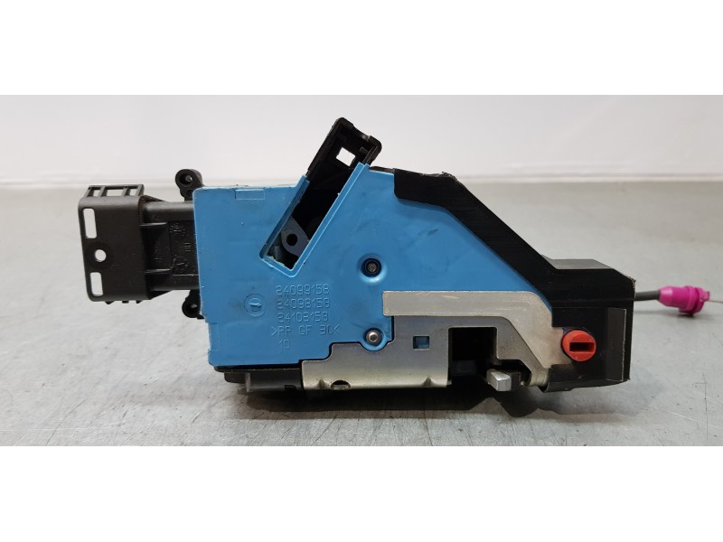 Recambio de cerradura puerta trasera derecha para citroen c3 picasso exclusive referencia OEM IAM 9681792880   Recambio de cerradura puerta trasera derecha para citroen c3 picasso exclusive referencia OEM IAM 9681792880