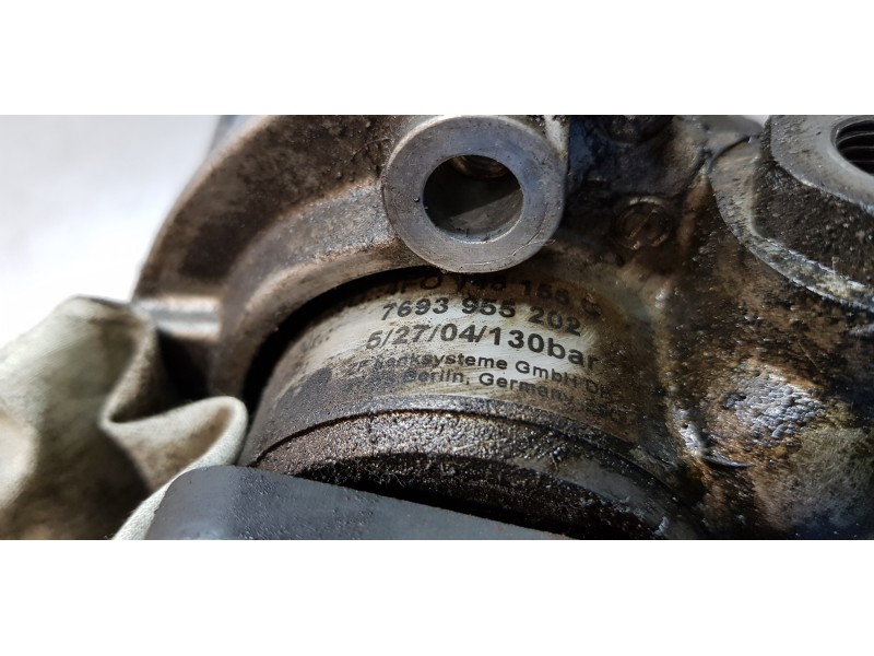 Recambio de bomba direccion para audi a6 berlina (4f2) 3.2 fsi referencia OEM IAM 4F0145156C   Recambio de bomba direccion para audi a6 berlina (4f2) 3.2 fsi referencia OEM IAM 4F0145156C