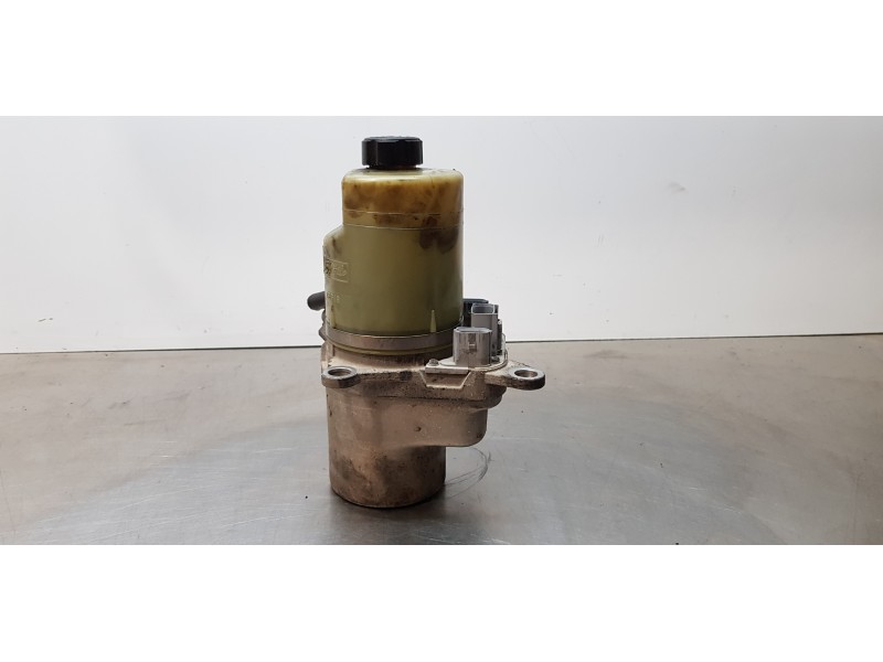 Recambio de bomba direccion para ford focus c-max (cap) trend (d) referencia OEM IAM 4M513K514BD  