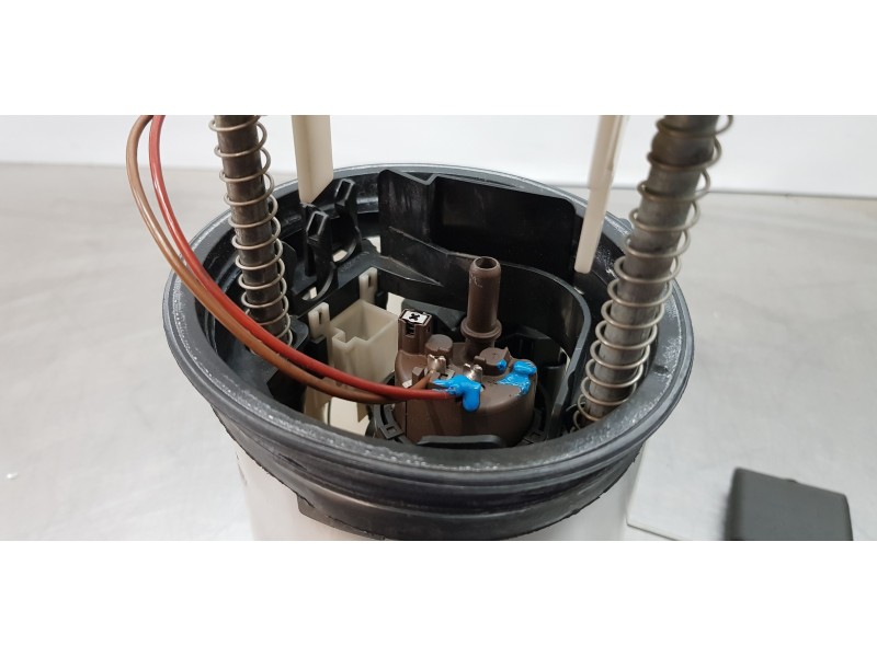 Recambio de aforador para mercedes clase cls (w219) 350 cgi (219.357) referencia OEM IAM A2114703394  