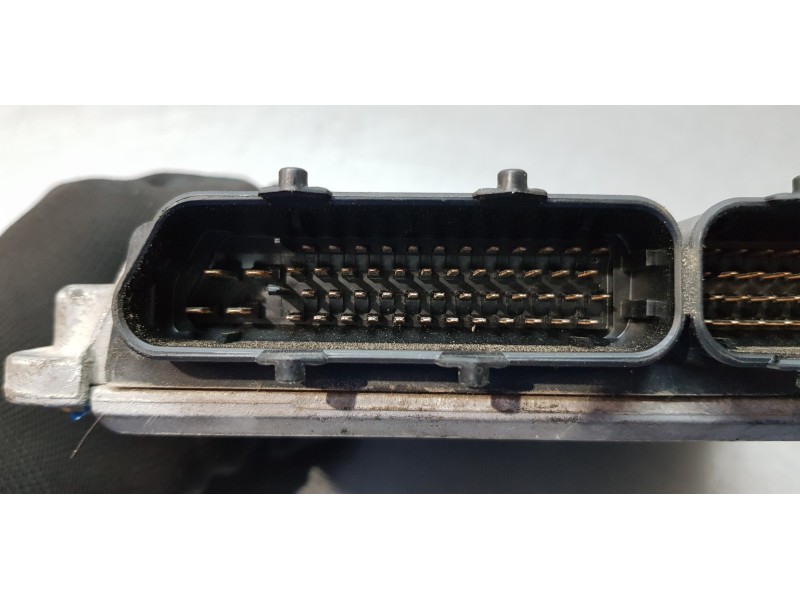 Recambio de centralita motor uce para seat leon (1m1) stella referencia OEM IAM 06A906018GC  