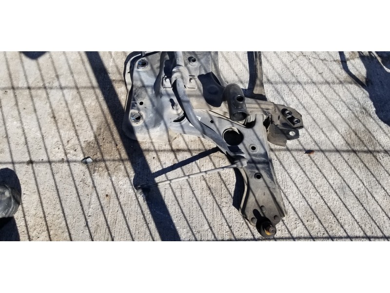 Recambio de puente delantero para fiat 500 l (330) basic referencia OEM IAM 51966048 00519660480 