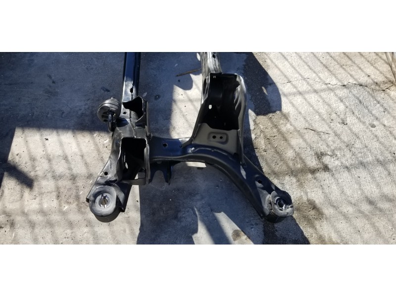 Recambio de puente trasero para hyundai tucson tecno sky referencia OEM IAM 55405N9050  