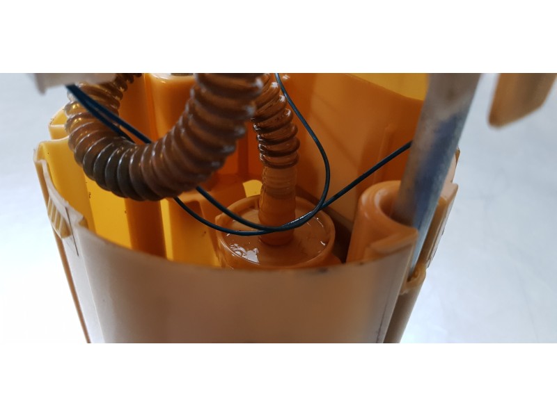 Recambio de aforador para citroen c4 picasso exclusive referencia OEM IAM 1525JE 9684995280  Recambio de aforador para citroen c4 picasso exclusive referencia OEM IAM 1525JE 9684995280