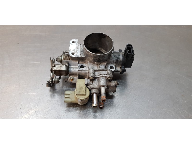 Recambio de caja mariposa para toyota celica (t20) 1.8 referencia OEM IAM 2227016060  