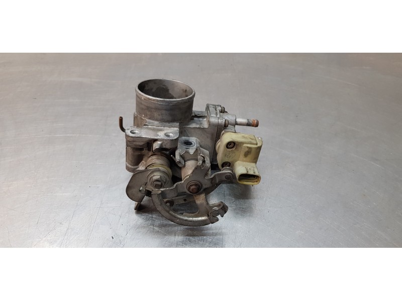 Recambio de caja mariposa para toyota celica (t20) 1.8 referencia OEM IAM 2227016060  
