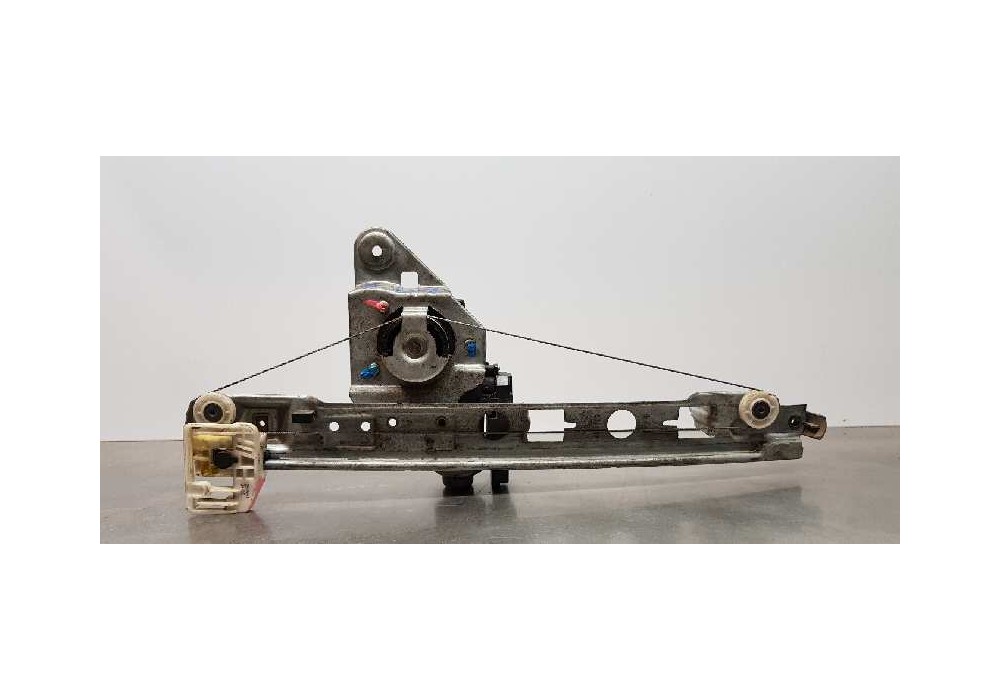 Recambio de elevalunas trasero derecho para renault megane ii berlina 5p pack authentique (e) referencia OEM IAM 8201010921   Recambio de elevalunas trasero derecho para renault megane ii berlina 5p pack authentique (e) referencia OEM IAM 8201010921