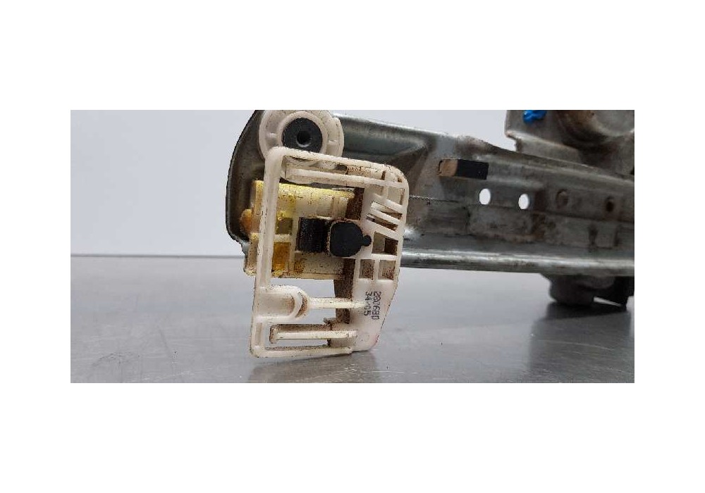 Recambio de elevalunas trasero derecho para renault megane ii berlina 5p pack authentique (e) referencia OEM IAM 8201010921   Recambio de elevalunas trasero derecho para renault megane ii berlina 5p pack authentique (e) referencia OEM IAM 8201010921