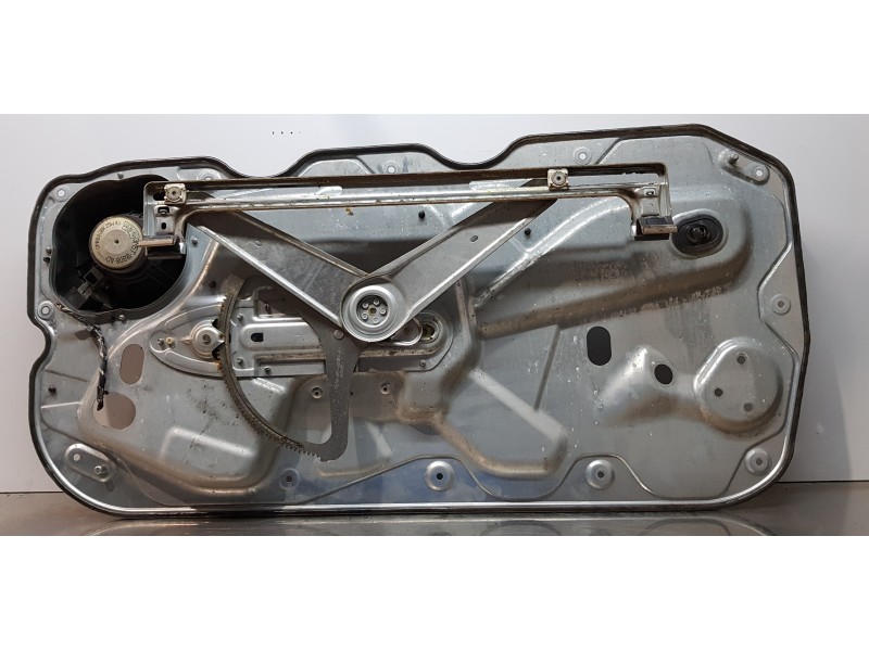 Recambio de elevalunas delantero derecho para ford focus berlina (cap) trend referencia OEM IAM 4M51B045H16AA   Recambio de elevalunas delantero derecho para ford focus berlina (cap) trend referencia OEM IAM 4M51B045H16AA