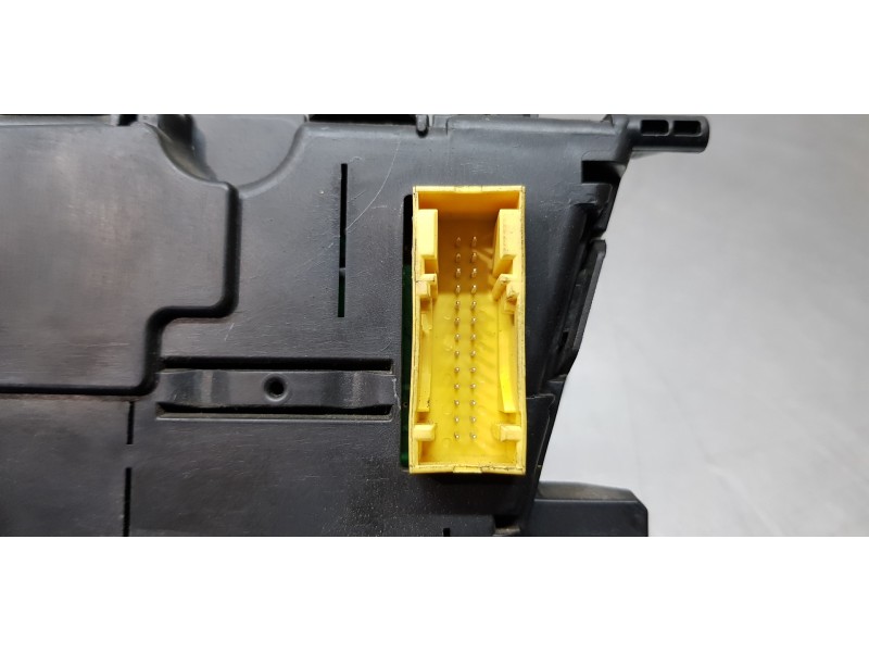 Recambio de cuadro instrumentos para citroen c4 picasso exclusive referencia OEM IAM 6103AJ 9666217080  Recambio de cuadro instrumentos para citroen c4 picasso exclusive referencia OEM IAM 6103AJ 9666217080