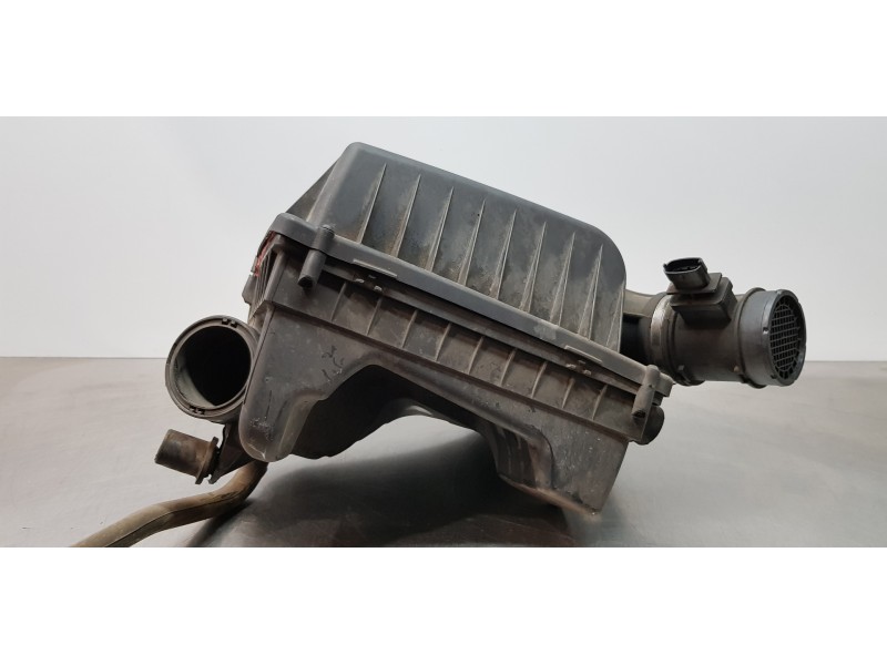 Recambio de filtro aire para opel astra h ber. cosmo referencia OEM IAM 55556463 55556464 