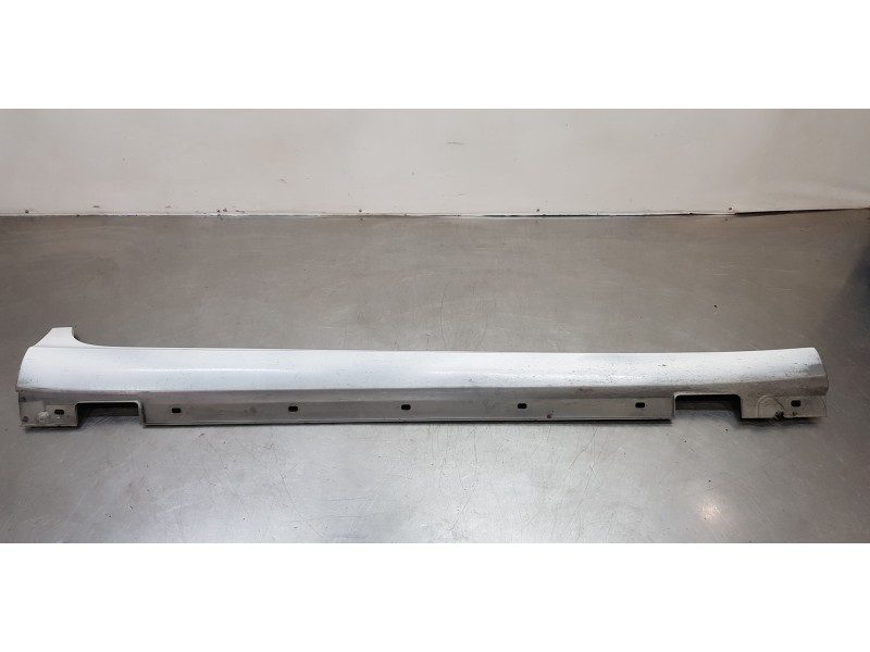 Recambio de faldon lateral para mercedes clase cls (w218) cls 350 cdi be (218.323) referencia OEM IAM A21869803549999  