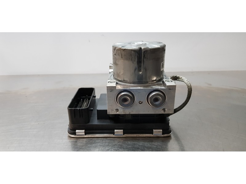 Recambio de abs para volvo xc60 r design awd referencia OEM IAM 32214772  