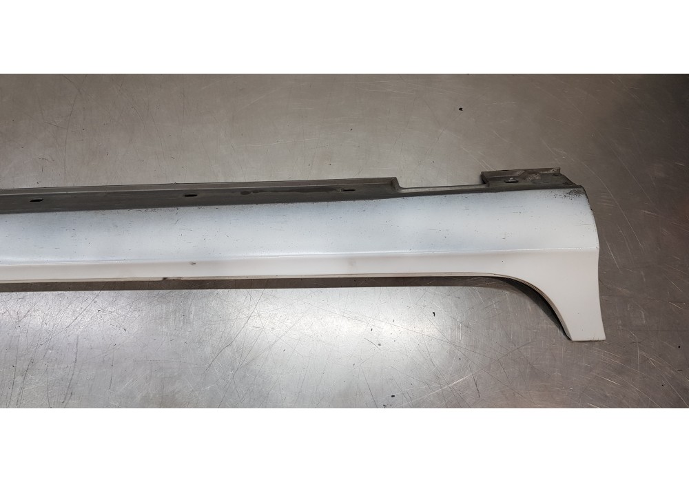 Recambio de faldon lateral para mercedes clase cls (w218) cls 350 cdi be (218.323) referencia OEM IAM A21869803549999  