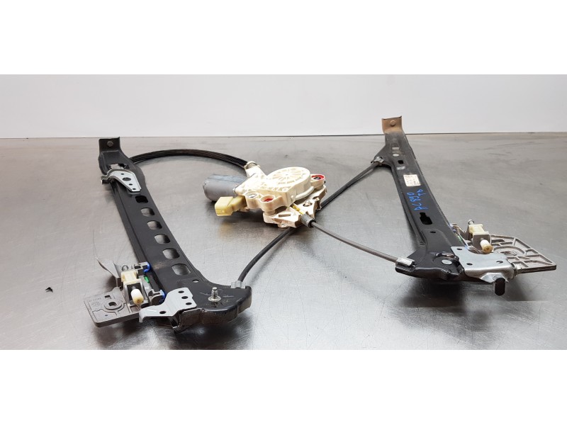Recambio de elevalunas trasero derecho para mercedes clase cls (w219) 350 cgi (219.357) referencia OEM IAM A2197301046 A21973008