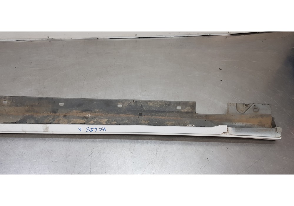 Recambio de faldon lateral para mercedes clase cls (w218) cls 350 cdi be (218.323) referencia OEM IAM A21869803549999  