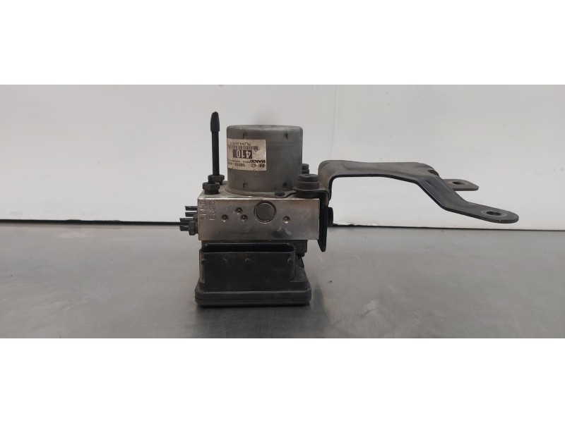 Recambio de abs para kia carens ( ) drive referencia OEM IAM 58910A4410  