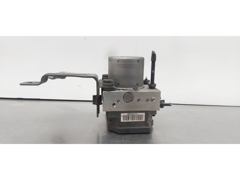 Recambio de abs para kia carens ( ) drive referencia OEM IAM 58910A4410  