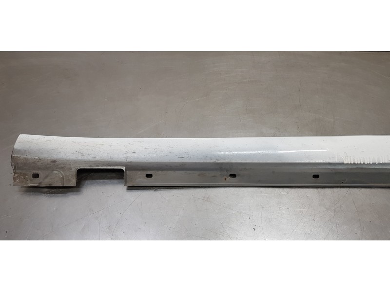 Recambio de faldon lateral para mercedes clase cls (w218) cls 350 cdi be (218.323) referencia OEM IAM A21869800549999  