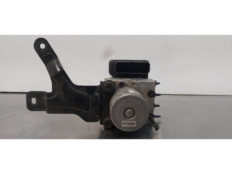 Recambio de abs para kia carens ( ) drive referencia OEM IAM 58910A4410  