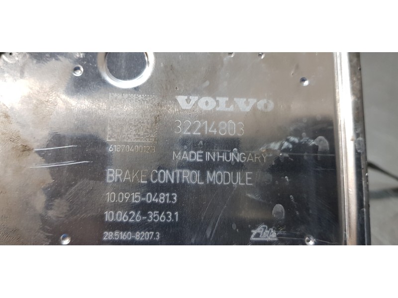 Recambio de abs para volvo xc60 r design awd referencia OEM IAM 32214772  