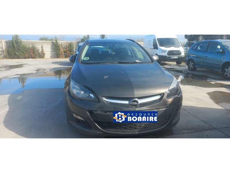 opel astra j sports tourer del año 2015
