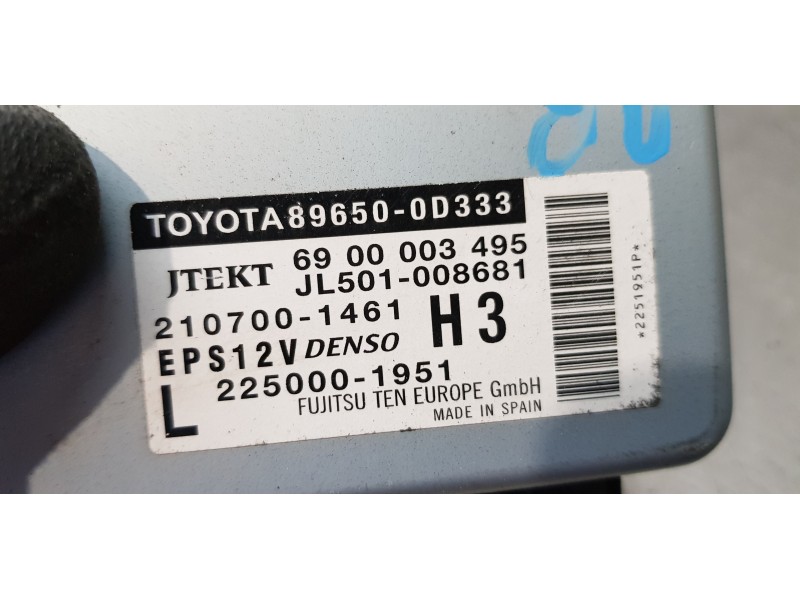 Recambio de modulo electronico para toyota yaris hsd city referencia OEM IAM 896500D333  