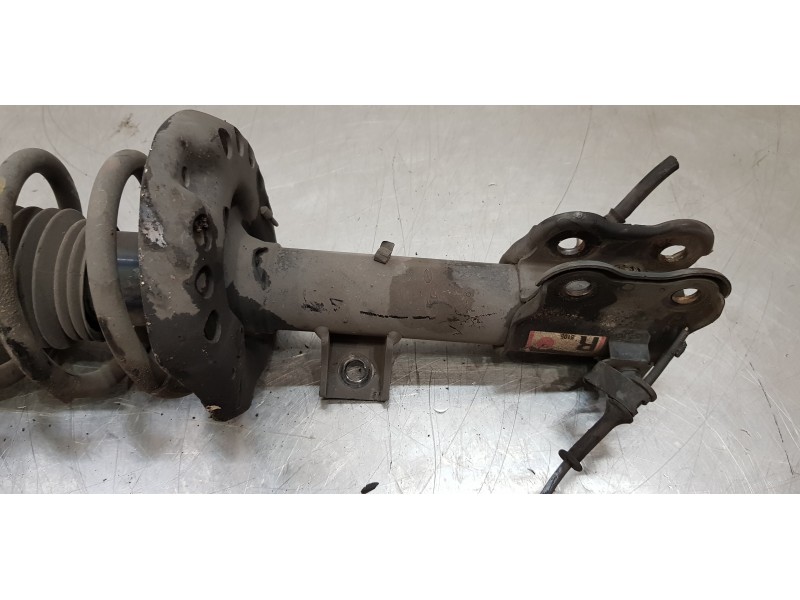 Recambio de amortiguador delantero derecho para kia carens ( ) drive referencia OEM IAM 54660A4850  