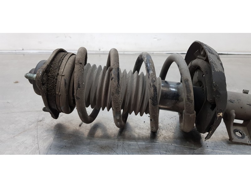 Recambio de amortiguador delantero derecho para kia carens ( ) drive referencia OEM IAM 54660A4850  