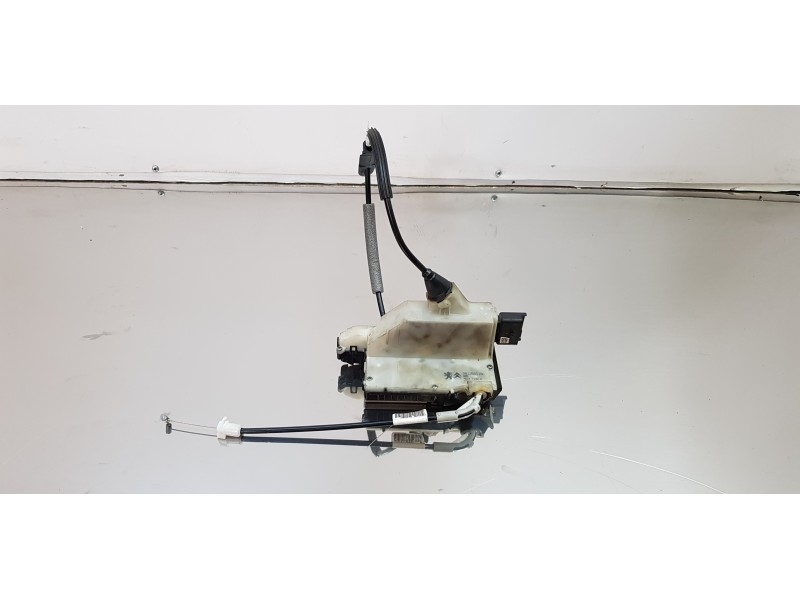 Recambio de cerradura puerta trasera derecha para peugeot 208 (p2) active referencia OEM IAM 9812501180  