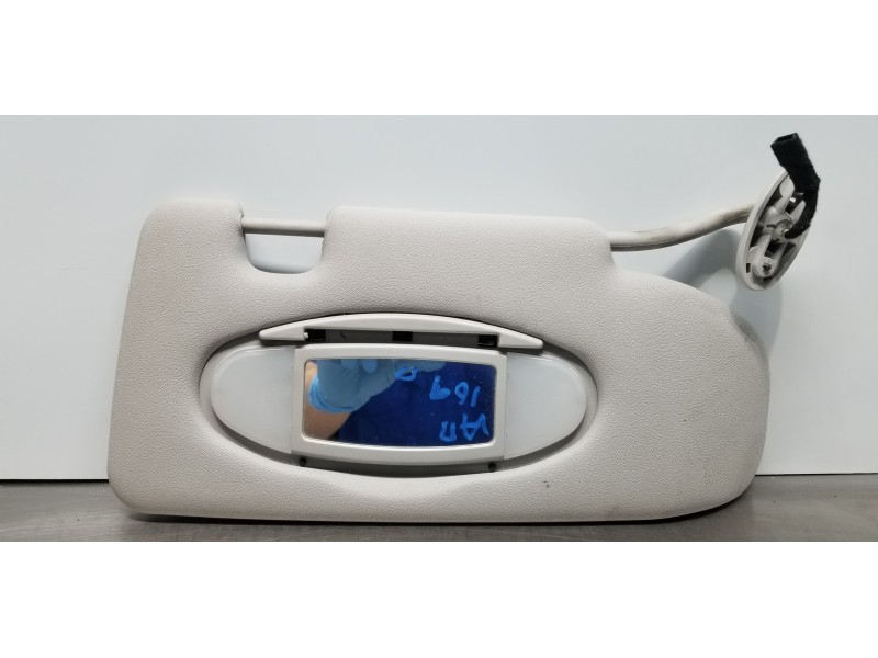 Recambio de parasol derecho para bmw mini (r50,r53) cooper referencia OEM IAM 51166963958  