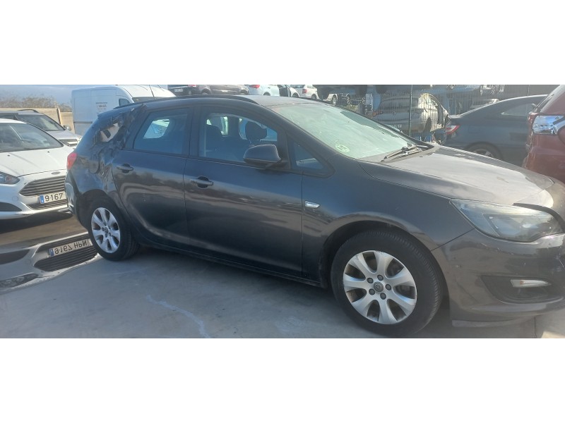 opel astra j sports tourer del año 2015