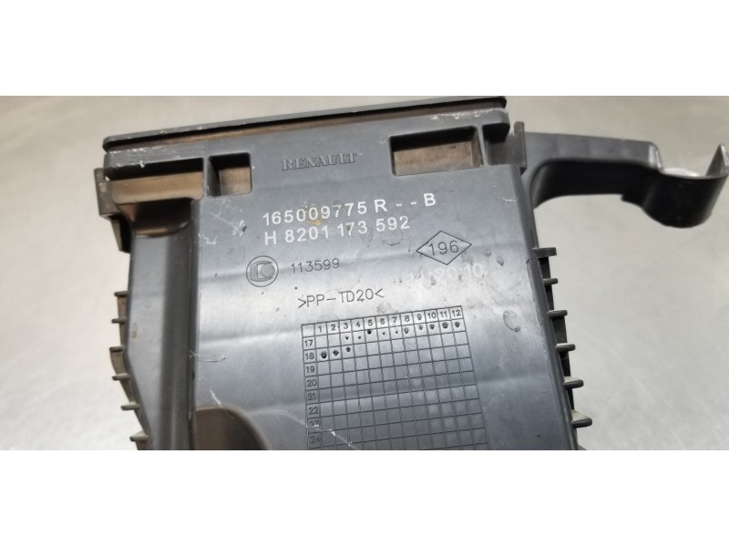 Recambio de filtro aire para dacia duster ii essential referencia OEM IAM 165009775R   Recambio de filtro aire para dacia duster ii essential referencia OEM IAM 165009775R