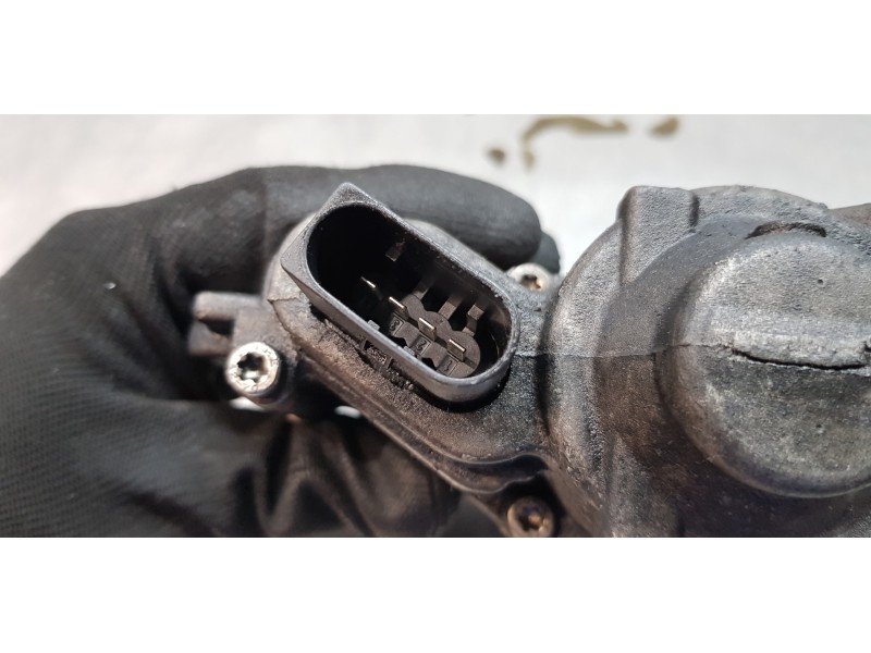 Recambio de bomba aceite para mercedes clase e (w212) familiar 220 cdi blueefficiency (212.202) referencia OEM IAM A2212700197  