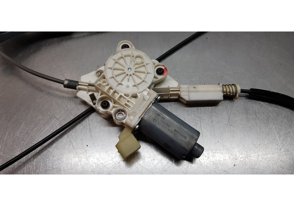 Recambio de elevalunas trasero izquierdo para mercedes clase cls (w219) 350 cgi (219.357) referencia OEM IAM A2197300946 A219730