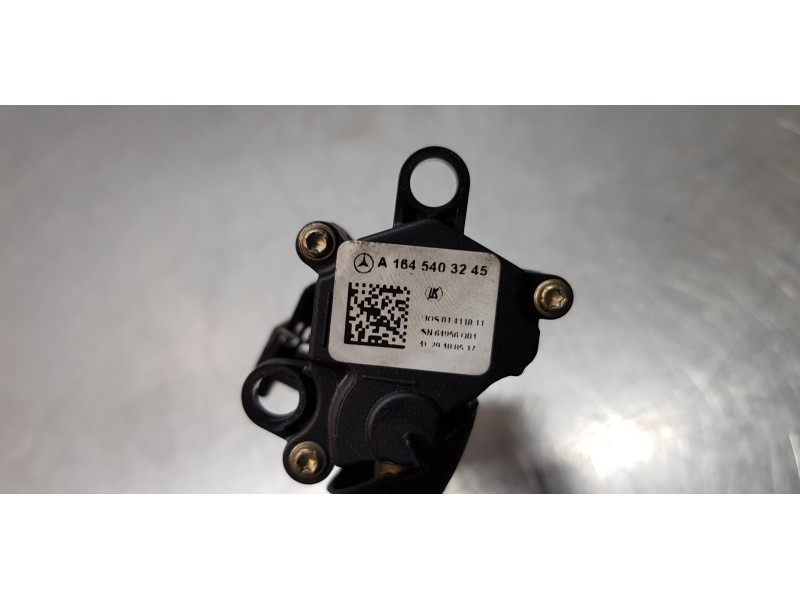 Recambio de mando volante para mercedes clase r (w251) 320 cdi (251.022) referencia OEM IAM A1645403245  