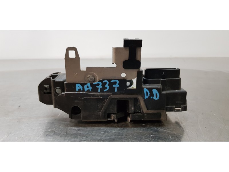 Recambio de cerradura puerta delantera derecha para volvo xc60 r design awd referencia OEM IAM 31462456  