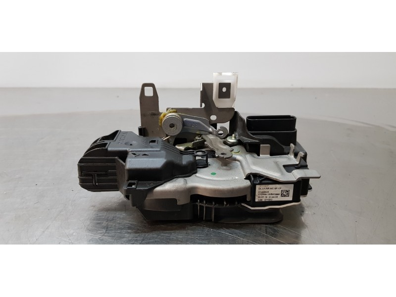 Recambio de cerradura puerta trasera izquierda para volvo xc60 r design awd referencia OEM IAM 31462446  