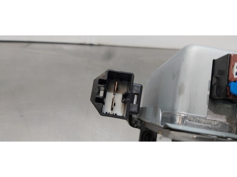 Recambio de columna direccion para kia carens ( ) drive referencia OEM IAM 56310A4100  