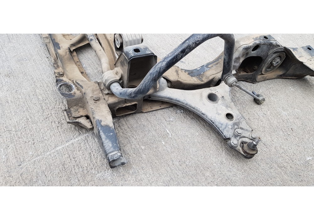 Recambio de puente delantero para mercedes clase b (w245) 200 cdi (245.208) referencia OEM IAM A1696200787   Recambio de puente delantero para mercedes clase b (w245) 200 cdi (245.208) referencia OEM IAM A1696200787