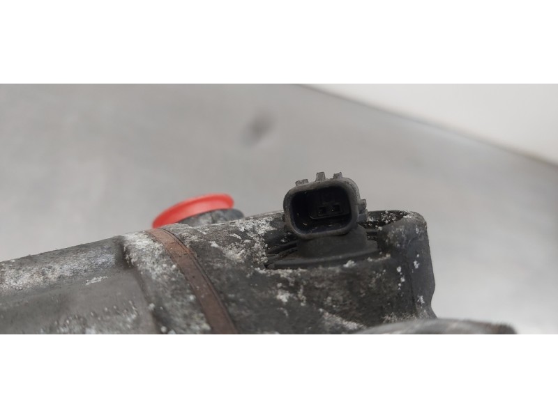 Recambio de compresor aire acondicionado para kia carens ( ) drive referencia OEM IAM 97701A4500  