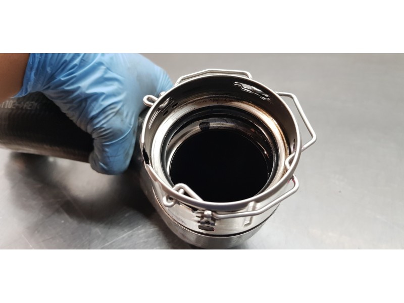 Recambio de tubo presion turbocompresor para hyundai tucson tecno sky referencia OEM IAM 282562U300  