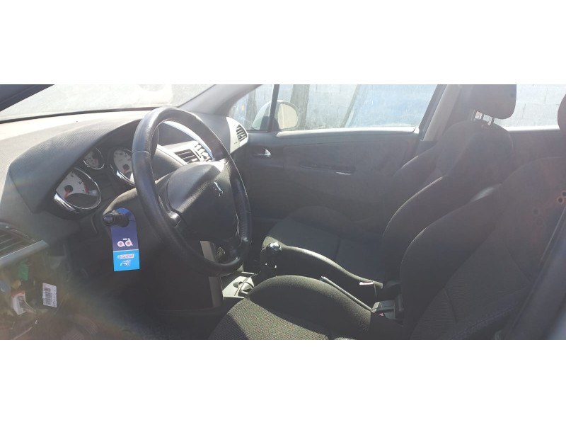 peugeot 207 sw del año 2008