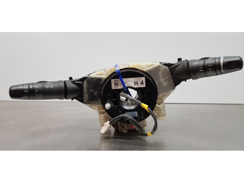 Recambio de anillo airbag para nissan x-trail (t30) comfort referencia OEM IAM 47945AS500   Recambio de anillo airbag para nissan x-trail (t30) comfort referencia OEM IAM 47945AS500