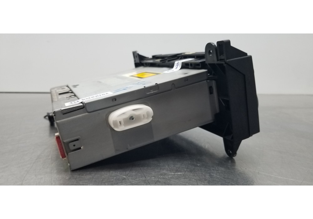 Recambio de sistema audio / radio cd para mercedes clase b (w245) 200 cdi (245.208) referencia OEM IAM A1698200486   Recambio de sistema audio / radio cd para mercedes clase b (w245) 200 cdi (245.208) referencia OEM IAM A1698200486