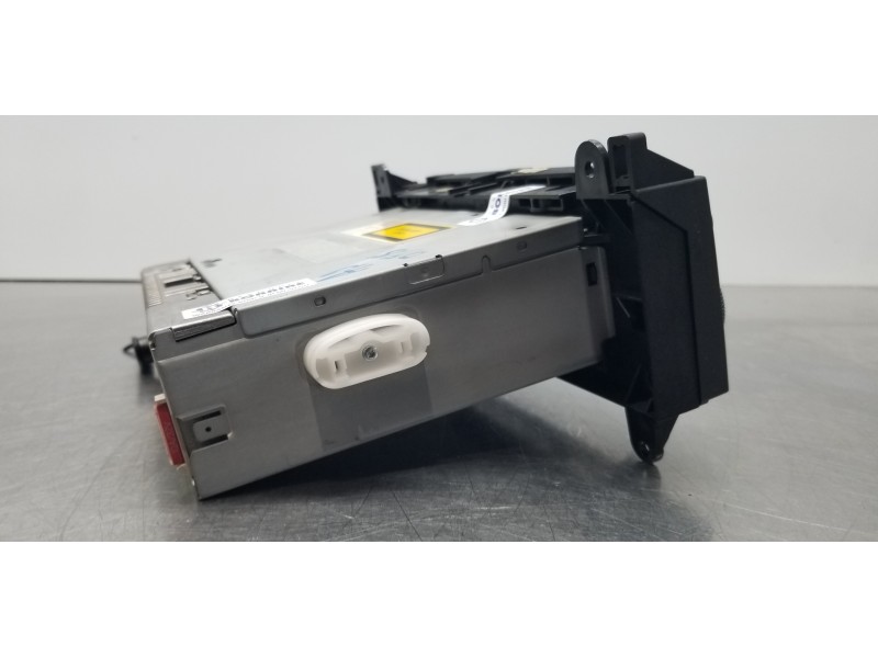 Recambio de sistema audio / radio cd para mercedes clase b (w245) 200 cdi (245.208) referencia OEM IAM A1698200486   Recambio de sistema audio / radio cd para mercedes clase b (w245) 200 cdi (245.208) referencia OEM IAM A1698200486